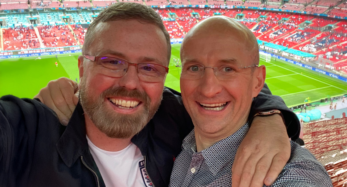 Spin Spencer (left), Matt Barker (right)